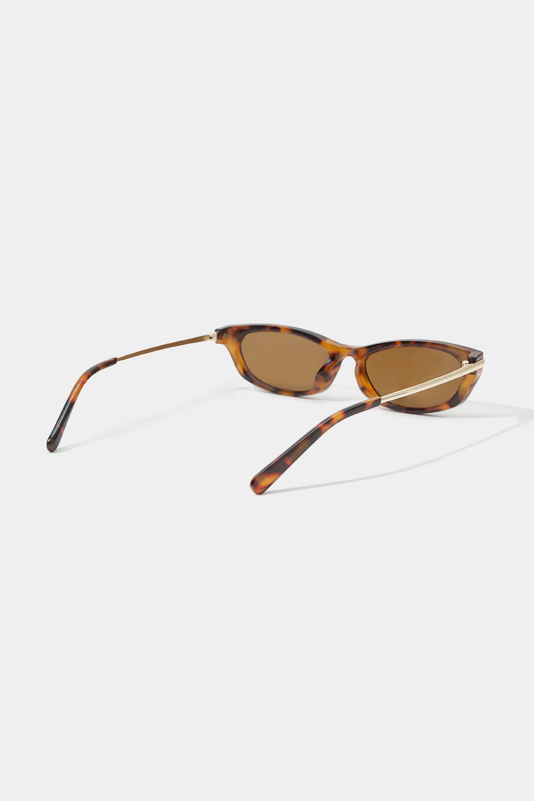 Cat Eye Frame Sunglasses - Image 3