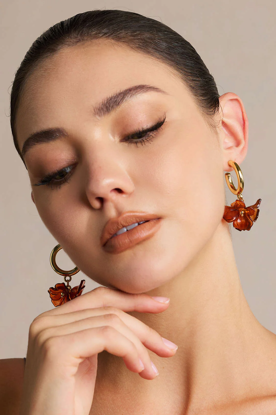 Alloy 3D Floral Earrings - Image 2