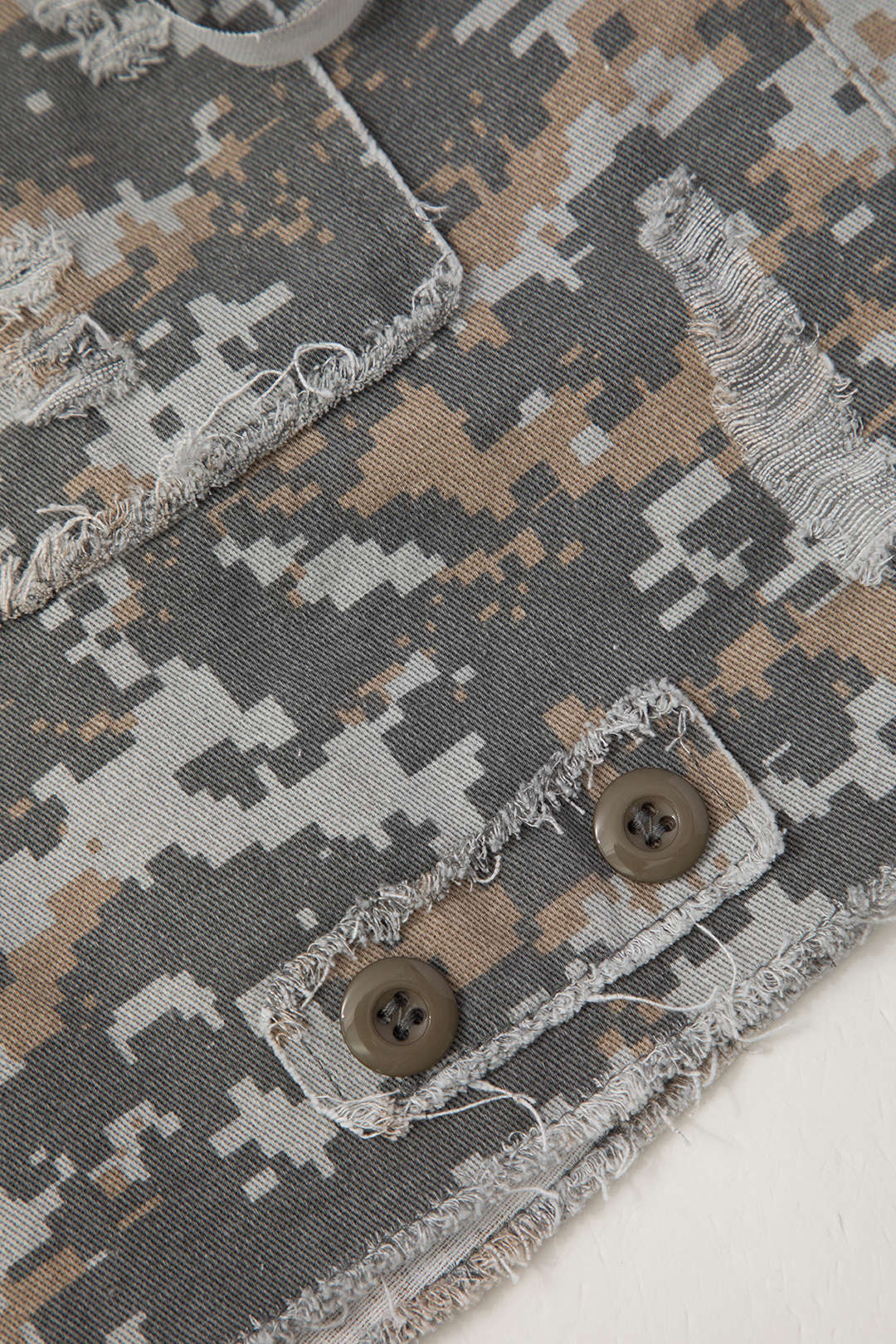 Camo Frayed Patchwork Fringe Mini Skirt - Image 11