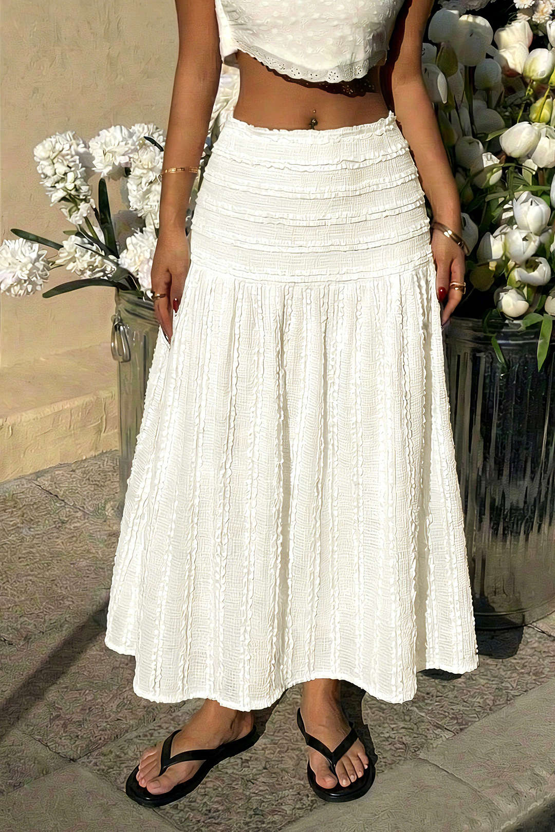 Textured Scallop Edge High Waist Skirt