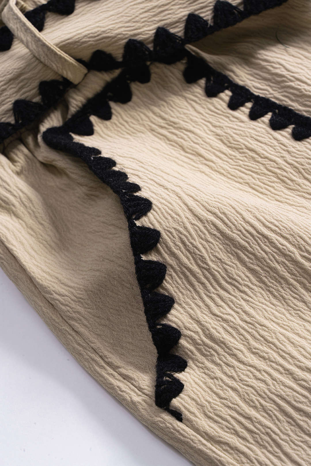 Tie-Up Contrast Shorts - Image 3