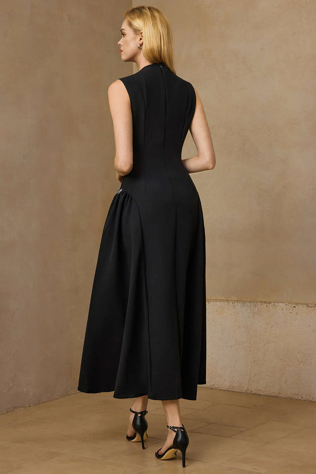 Metallic Decor Zipper Sleeveless Maxi Dress - Image 11