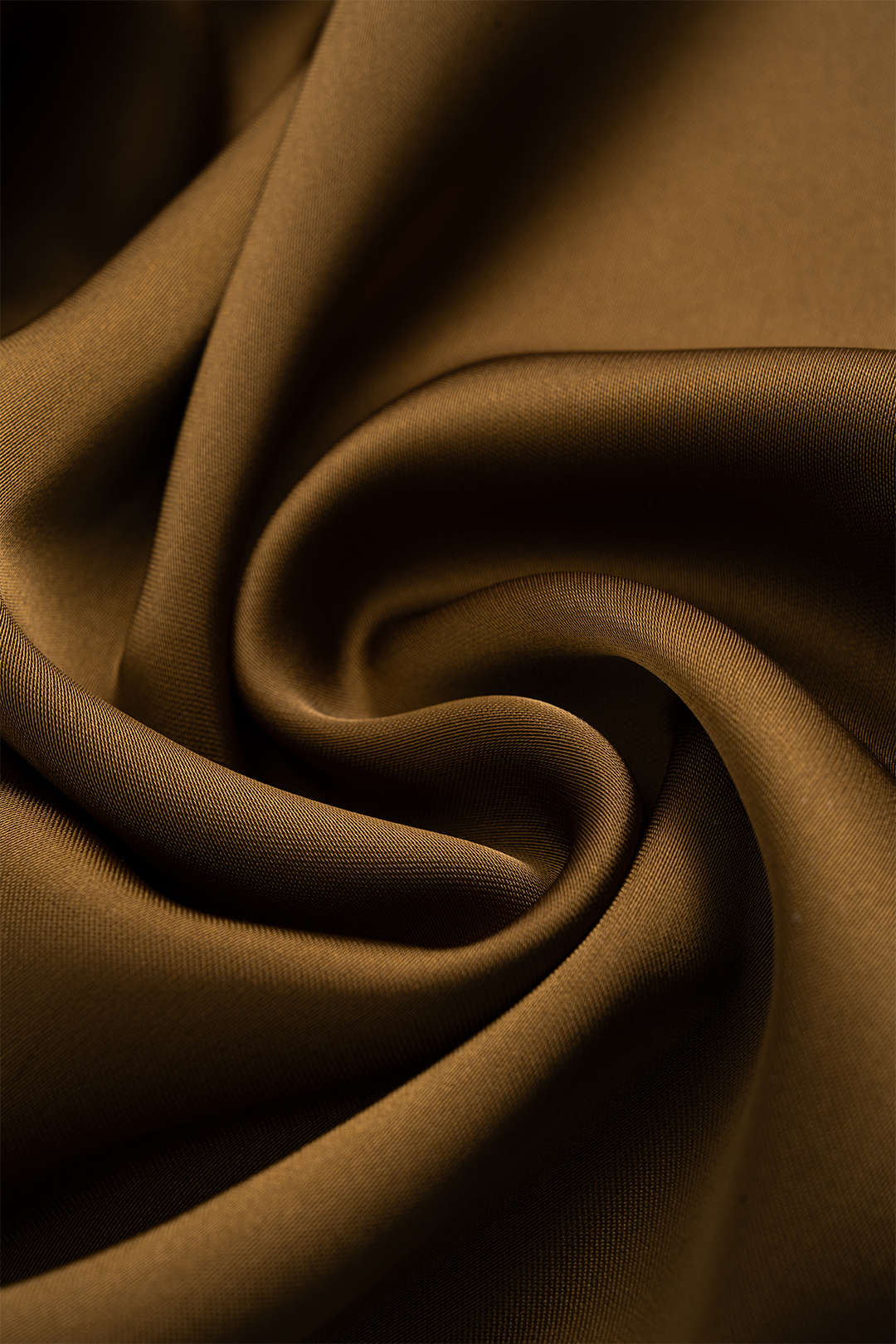 Satin Metallic Ruched Short Sleeve Midi Dress - Image 3