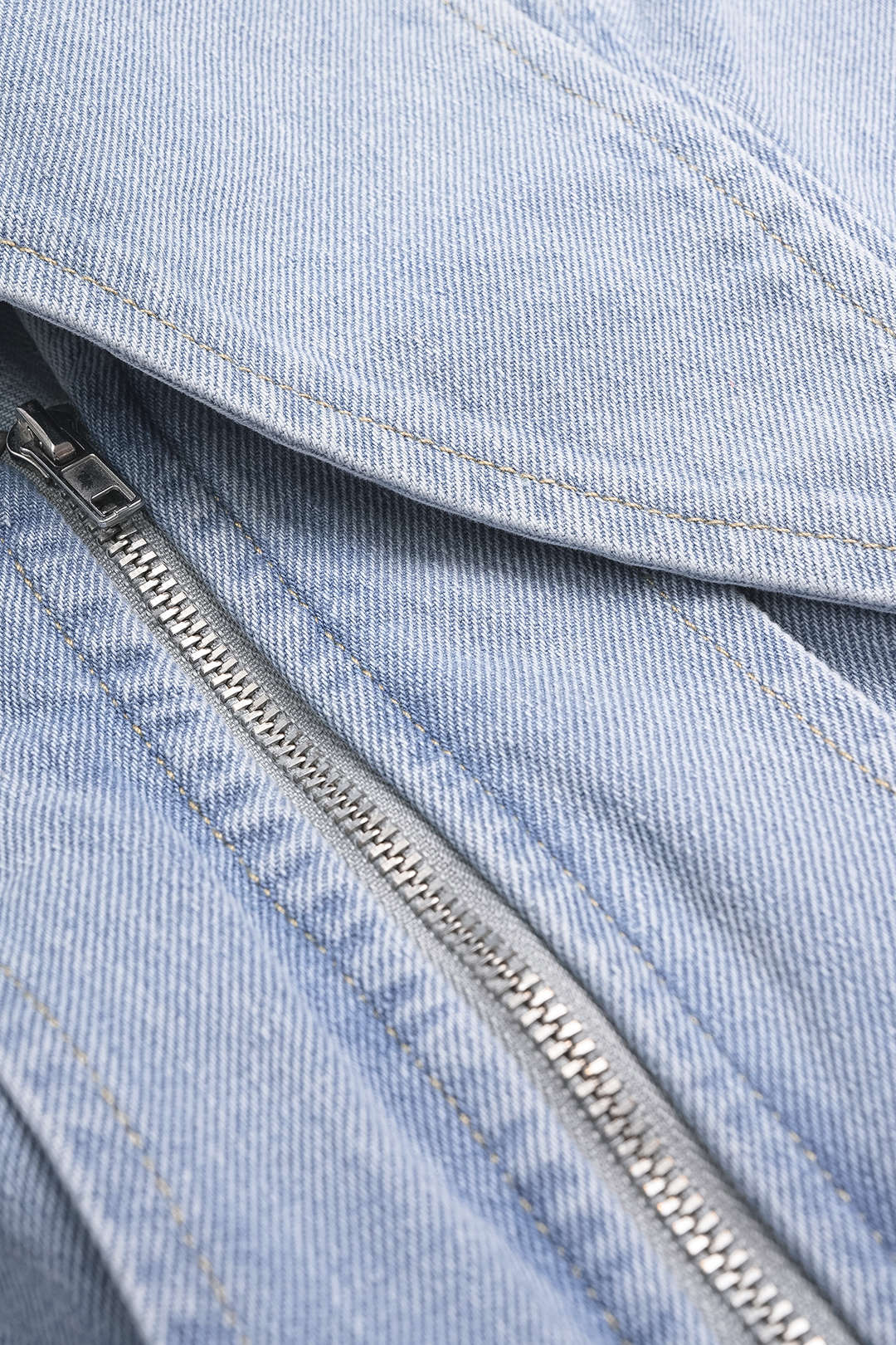 Denim V-Neck Asymmetrical Zipper Vest - Image 3