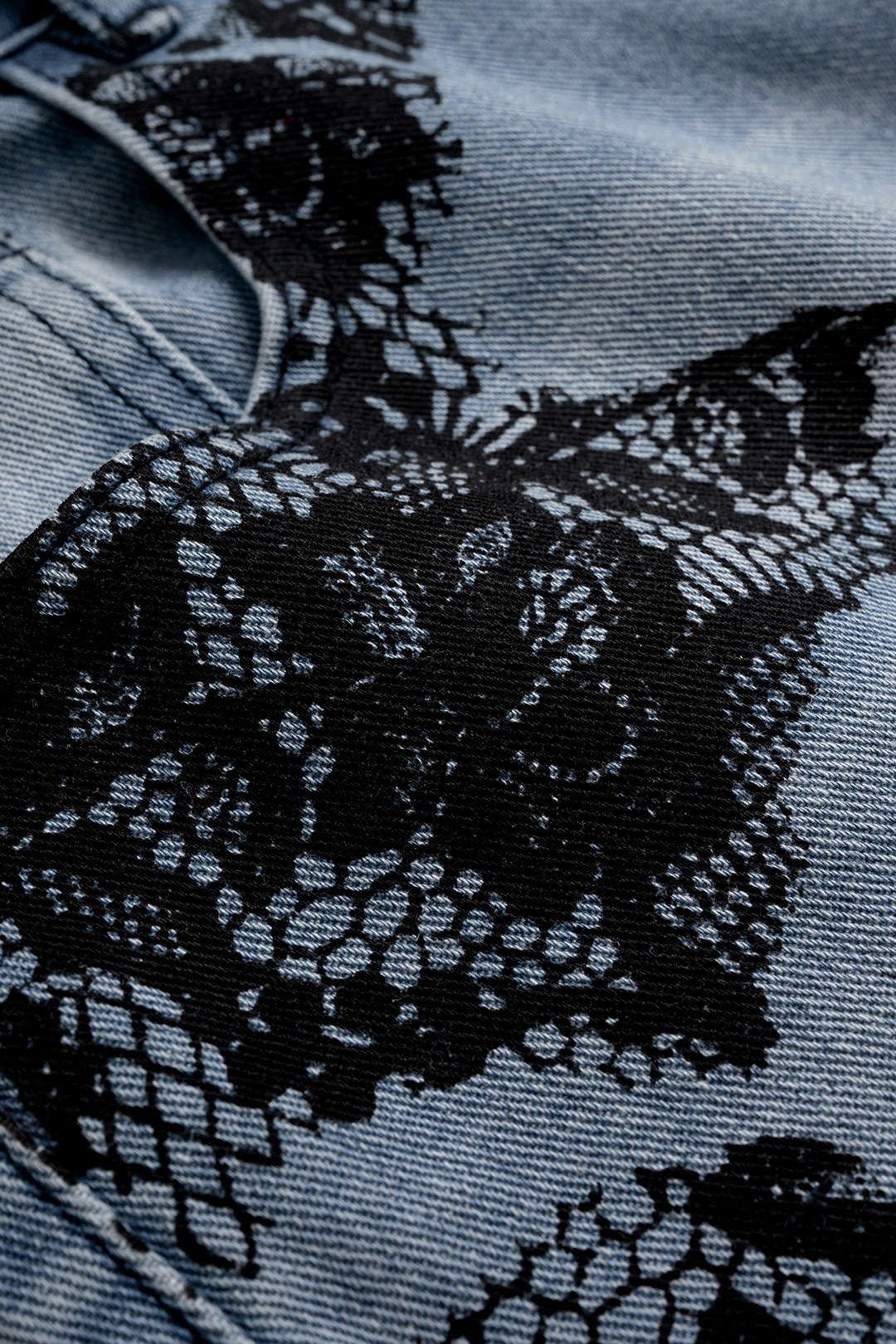 Denim Lace Print Pocket Straight Leg Jeans - Image 4