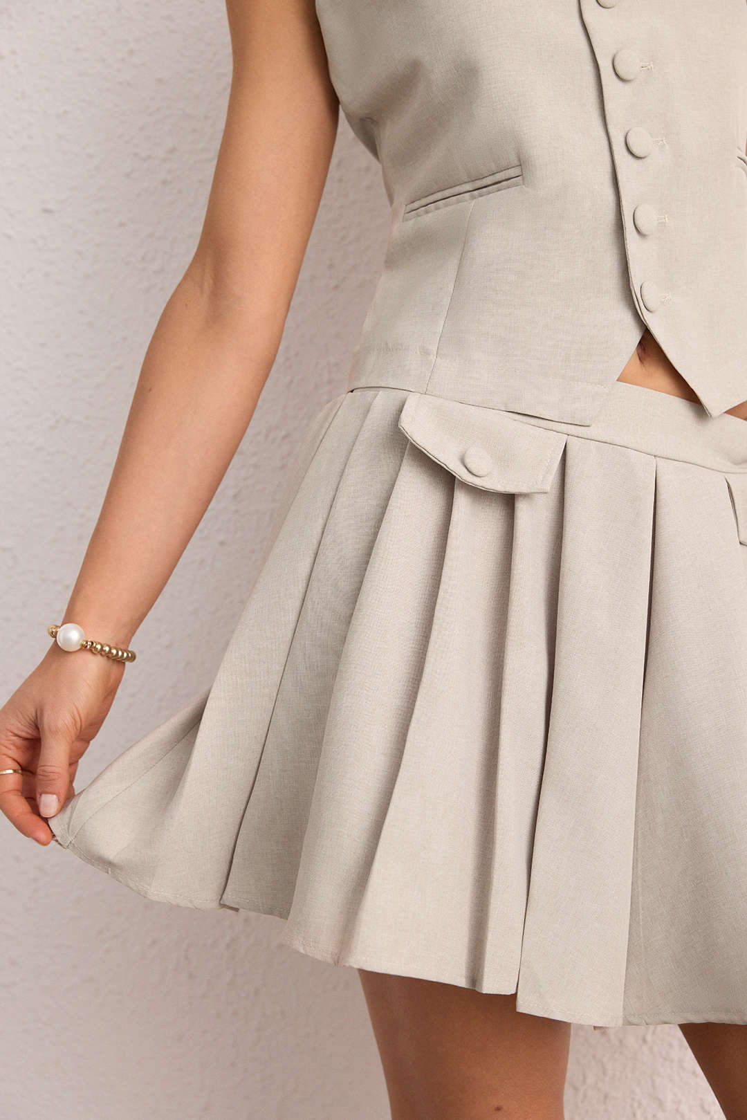 V-Neck Button Vest And Pleated Skirt Set - Image 3