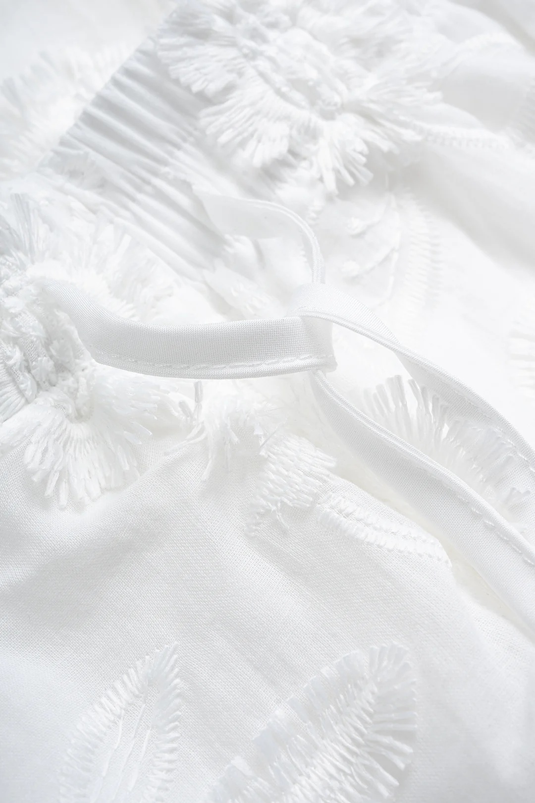 Solid Floral Embroidery Frayed Long Sleeve Shirt And Tie-Up Shorts Set - Image 10