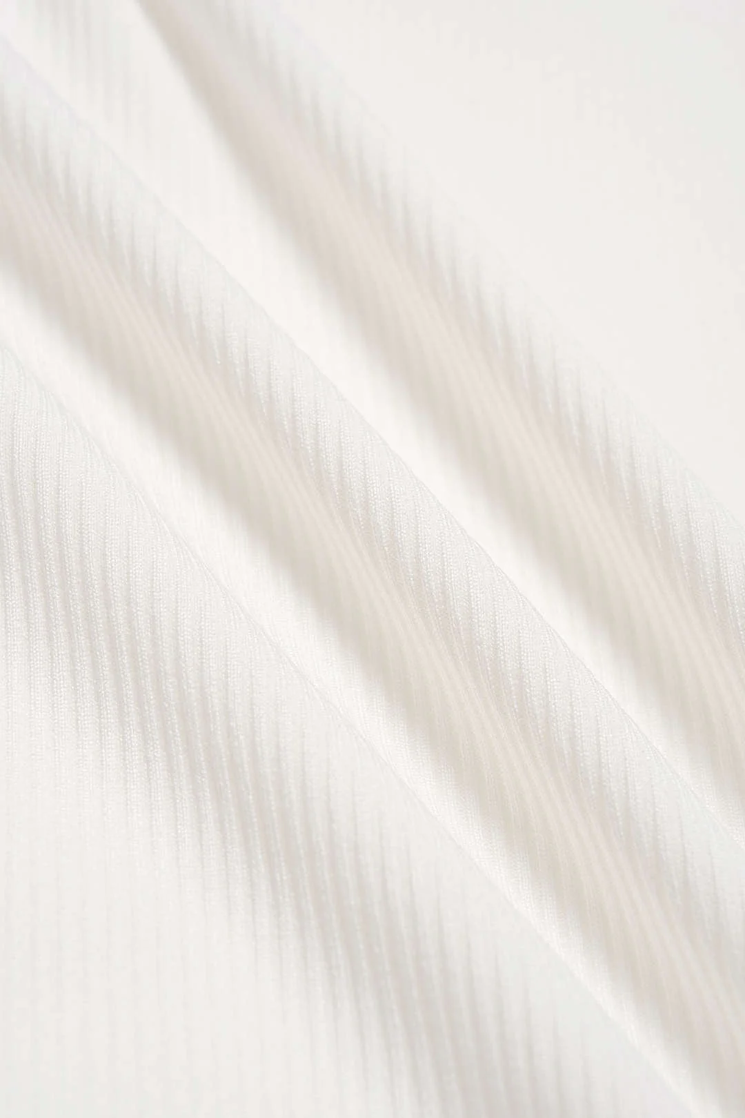 Solid Cut Out Short Sleeve T-Shirt - Image 4
