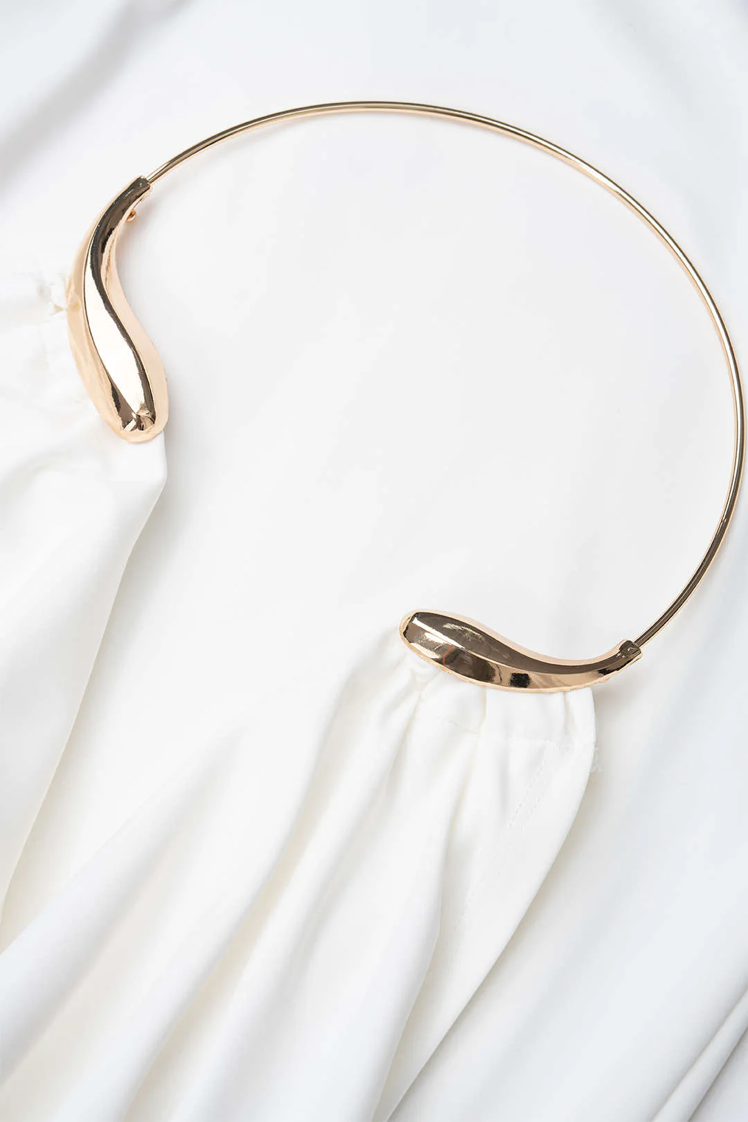 Metallic Draped Cowl Neck Ruched Backless Jumpsuit - Image 5